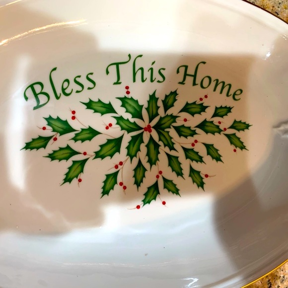 Lenox Holiday Ivory "Bless This Home" 10" Tray. New condition, no box. - Picture 6 of 7